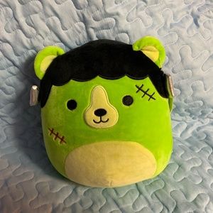 Len Halloween Squishmallow
